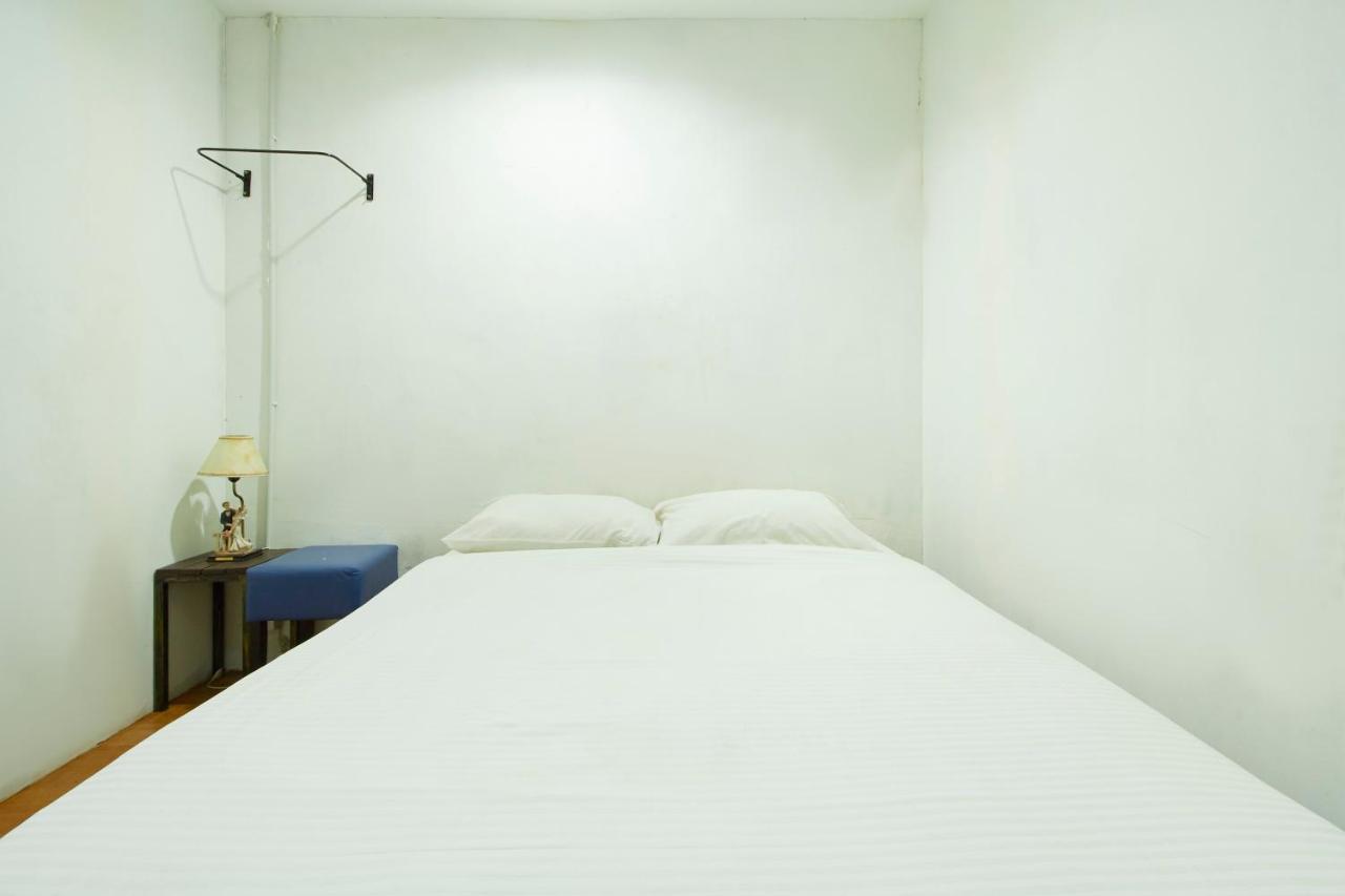Tonight Hotel Hostel George Town Exterior photo
